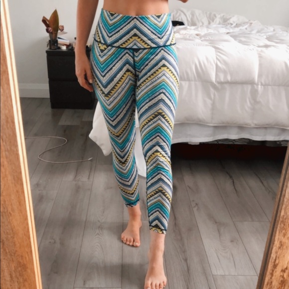 Pattern Aerie Chill Play Move Leggings - Picture 1 of 7